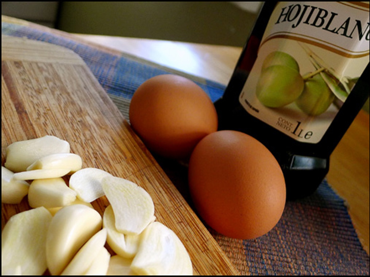 Read more about the article Eggs Andalusian Style
